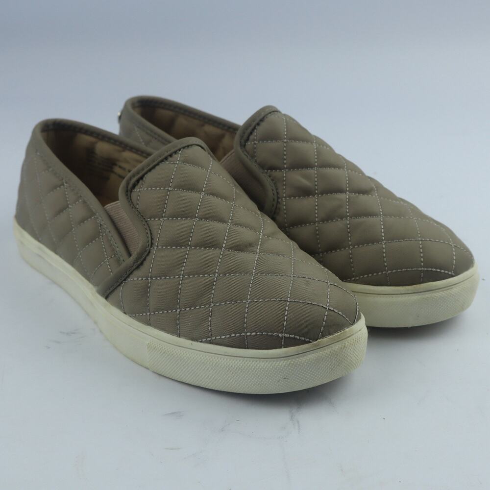 So Authentic American Heritage Women Size 7.5 Grey Quilted Faux Leather Slip On!